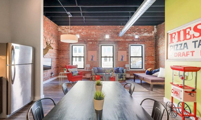 Detroit Apartment | One Of A Kind Huge Loft Minutes From Downtown