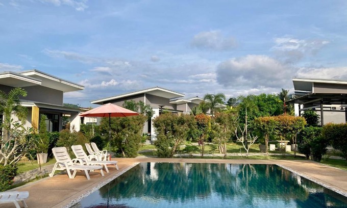 Khuekkhak Resort | Oneandaman Resort