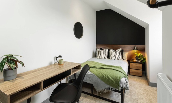 Beeston Apartment | OnPoint Modern & Fresh Studio Apt