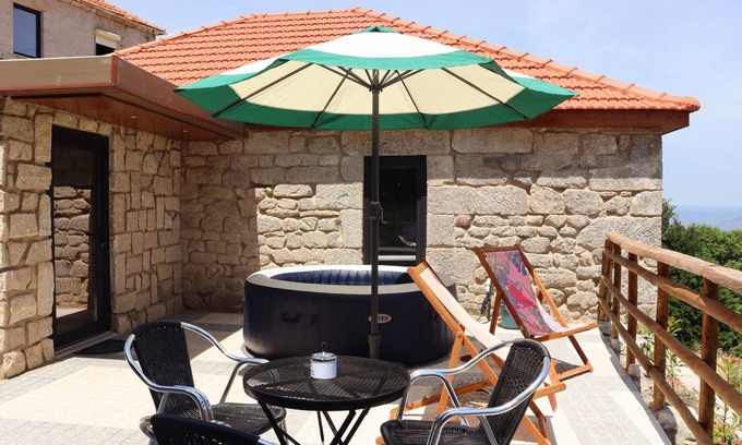 Lamego House | Open Space House with jacuzzi in Lamego, 5 minutes from the city center