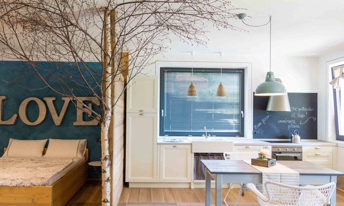 Anfo Apartment | Openspace three-room apartment with lake view