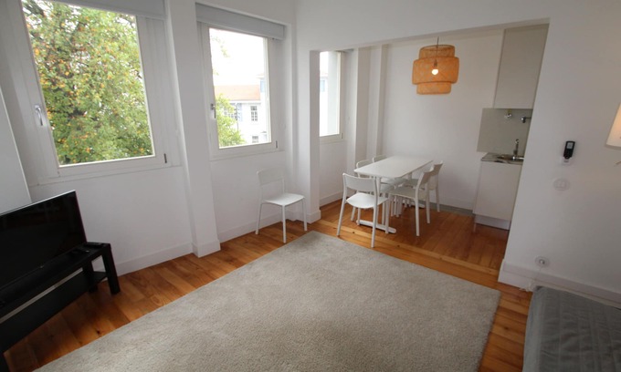 Boavista Apartment | OPO-APT 112-D Art Deco apartment in city center. AC, wi-fi, cozy and confortable