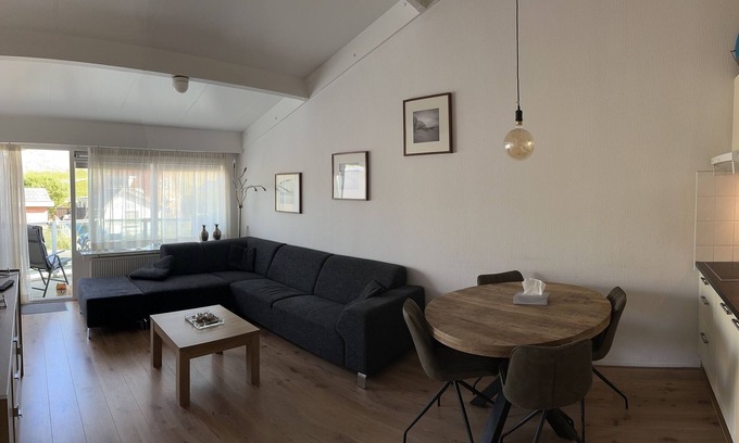 Callantsoog Apartment | Opposite the entrance to the beach, internet, private parking.Energy Label D