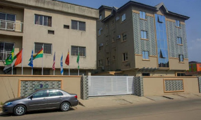 Lagos Cabin | Oragon Hotel -Standard