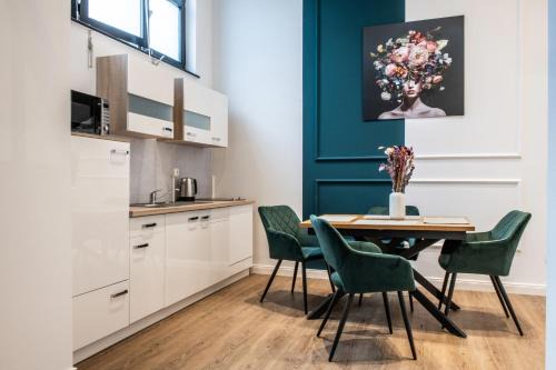 Kreuzberg Apartment | Oran Apartment 2