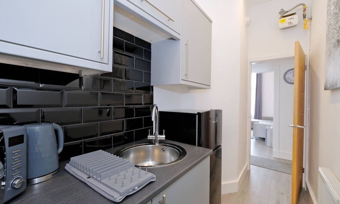 Aberdeen West End Apartment | Orange Apartments Union Grove