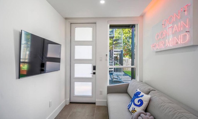 Greater East End Apartment | Orange Container @EADO Juice Box