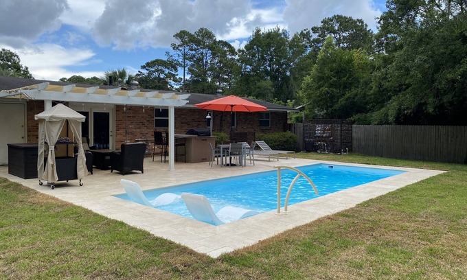 Savannah House | Orange Kayak House - Heated Private Pool