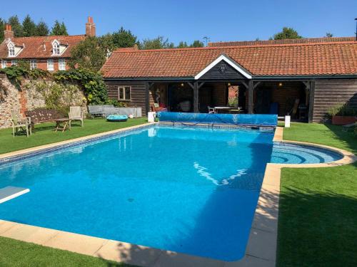 Hempstead House | Orchard House