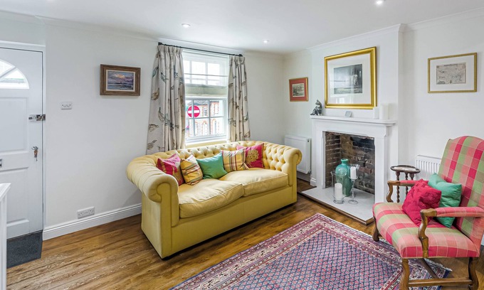 Arundel Cottage | Orchard Place, Arundel