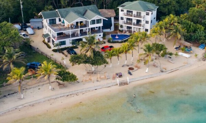 Brick Bay Villa | Orchid Penthouse at Curacion Beach Resort