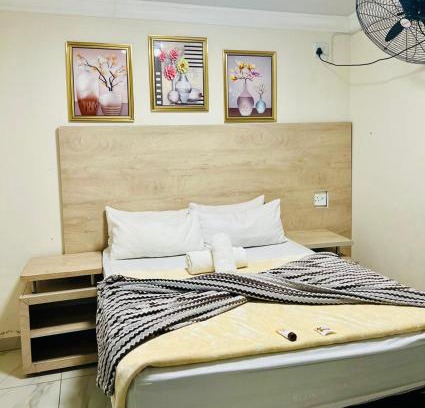 Kimberley House | Orient Guest House