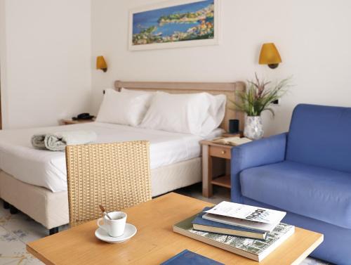 Ischia Porto Hotel | Oriente Suites & SPA