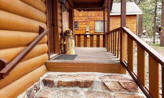 Big Bear City Cabin | ORIGINAL MALTBY COZY RUSTIC CABIN!