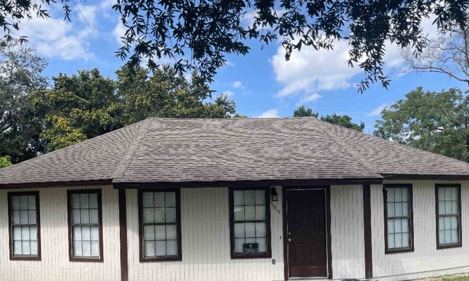 Orlovista House | Orlando Cozy 3 BR Home Central Near Universal