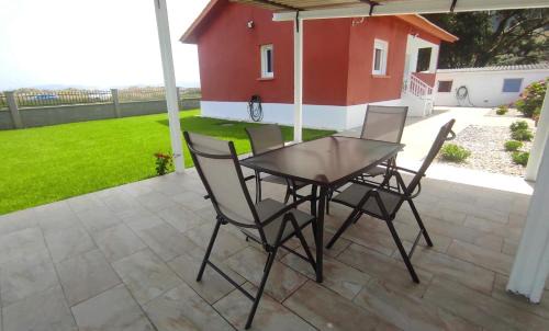Carino House | Ortegal Beach & Seacliffs