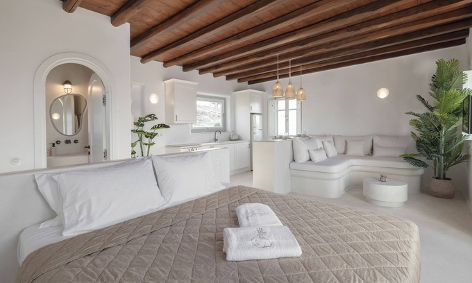 Ftelia House | Ortygia Suites