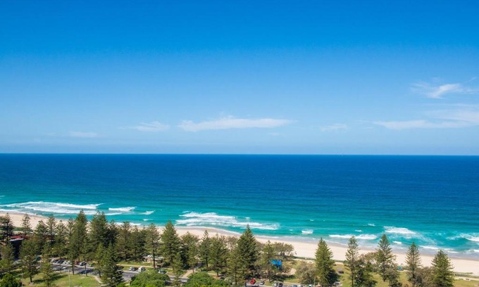 Main Beach Apartment | Oscar On Main Beach Resort