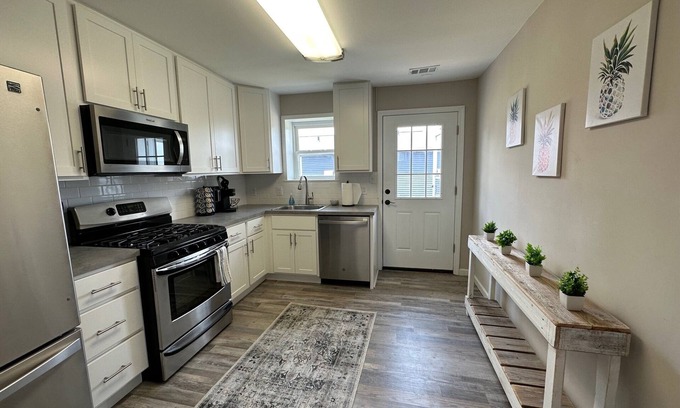 Fort Howard Apartment | Osprey's Landing at Atlantic Marinas - relaxing waterfront coastal retreat