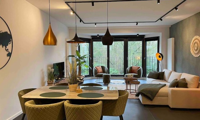 Ostend City Centre Apartment | Ostend Chic, luxe loftstijl in Oostende