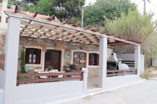 Panormos Apartment | OSTRIA BOUTIQUE HOME