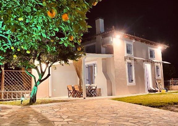 Melissopetra House | OSTRIA