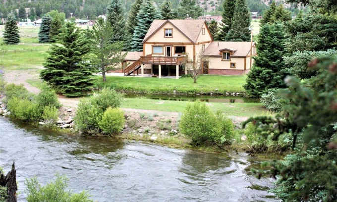 South Fork House | Otter's Place