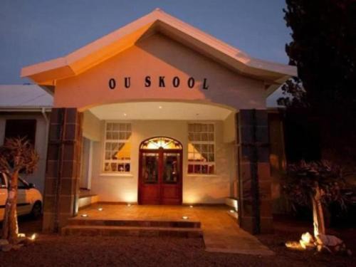 Neilersdrift House | Ou Skool Guesthouse