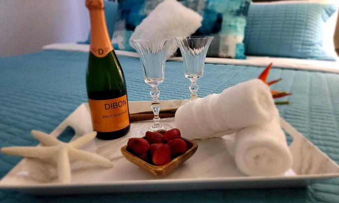 Yeguada Apartment | Our beach house harbors a relaxed, soft, modern environment.