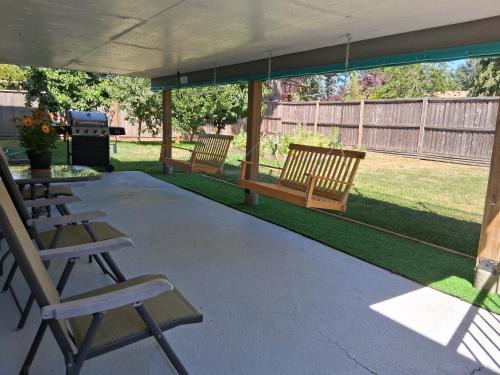 Saanich East Apartment | Our guest suite