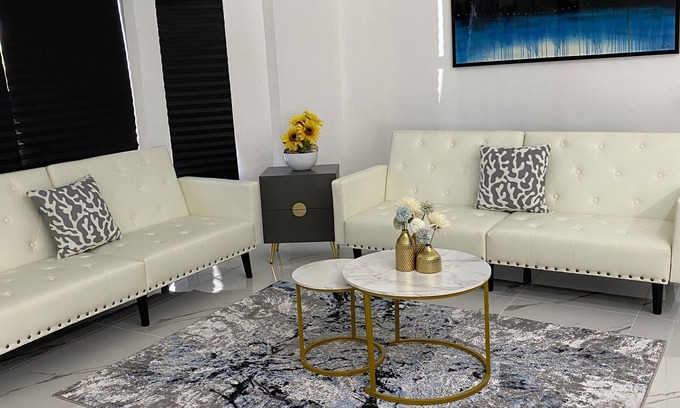Three Oaks House | Our Happy Place - Family-friendly home close to everything!