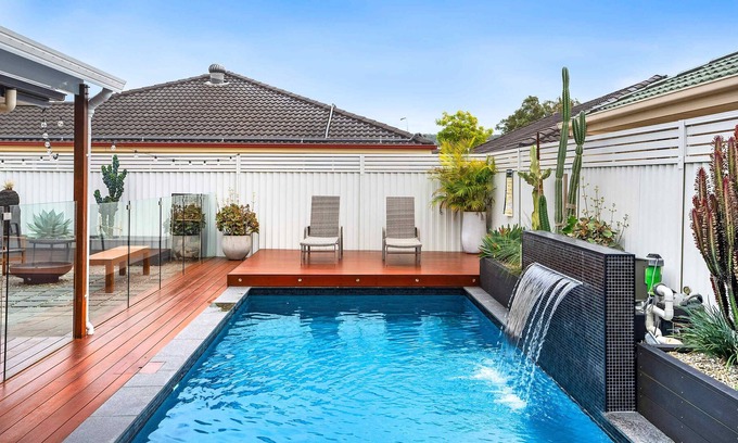 Tumbi Umbi House | Outdoor Entertaining; Pool & Outdoor Kitchen