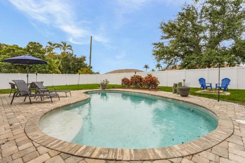 Cape Coral House | Outdoor Oasis, Heated Pool, Firepit, Bicycles, Pet-Friendly - Chateau Relaxo - Roelens