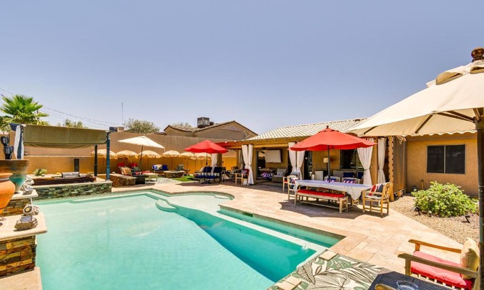 Lake Havasu City House | Outdoor Oasis Home with Hot Tub in Lake Havasu City