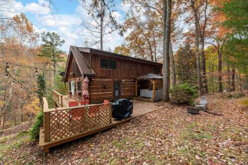 Rockbridge House | Outdoors Sleeps7 Family Getaway Fun Arcade