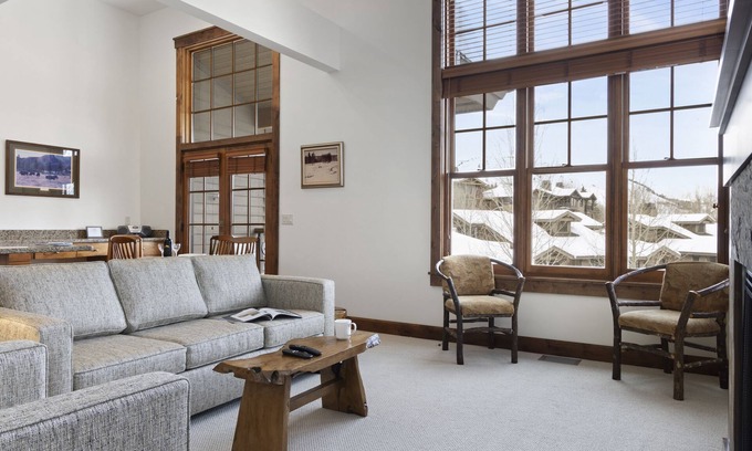 Jackson Condo | Outpost: Love Ridge 242- Close to town!