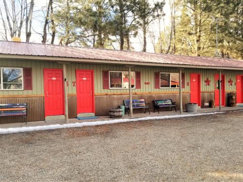 Lewis Hotel | Outpost Motel on the River