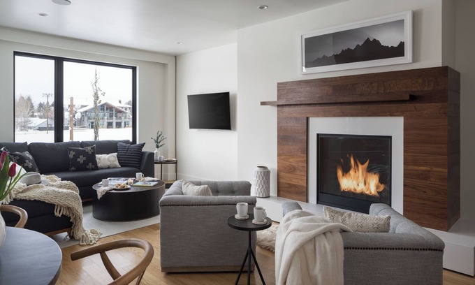 Jackson Condo | Outpost: One Town Hill 201 - Private Hot Tub