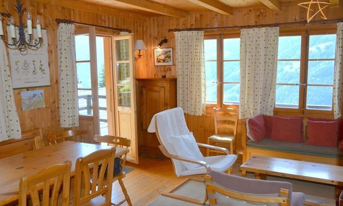 St. Luc Ski Chalet | Outside : chalet for 8 persons, balcony and terrace -Inside : 110 sqm, entrance hall, living with co