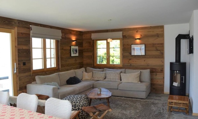St. Luc Ski Chalet | Outside : spacious 3-storey chalet, for 8 person, nice panoramic view, 2 minutes walk to the bus sto