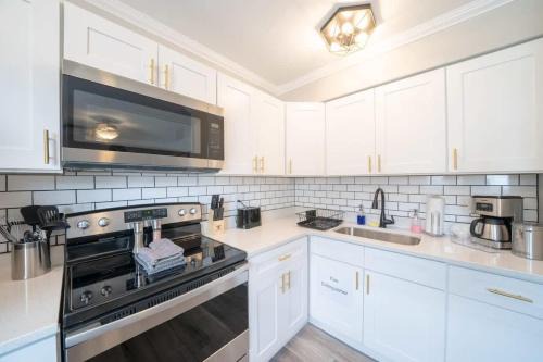 East Ocean View Apartment | OV Mosaic - Bloom Suite