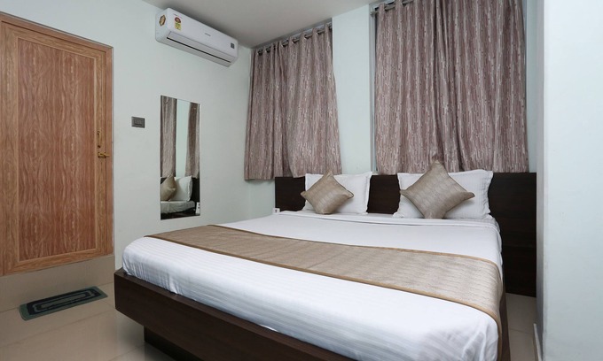 Sualkuchi Hotel | OYO 13265 Aashray Guest House