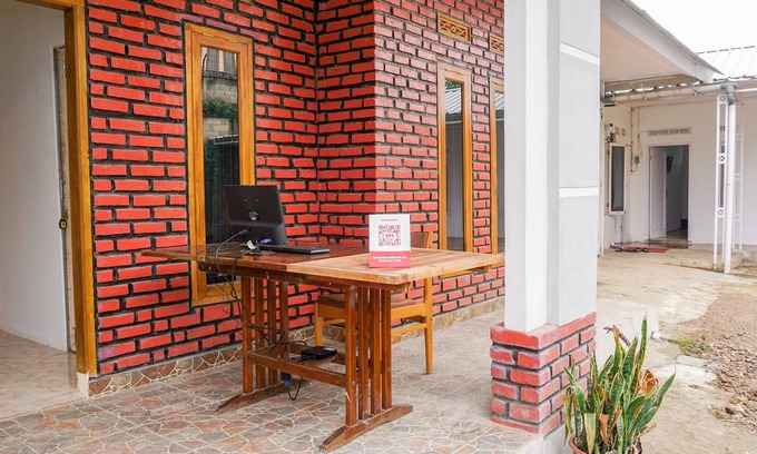 Rancabali Hotel | OYO 2369 Cempaka Homestay