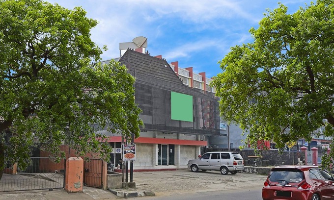 Sukarami Hotel | OYO 3201 Hotel Rian Palembang