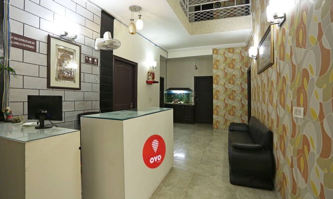 Gurugram Hotel | OYO 3251 Royal Inn