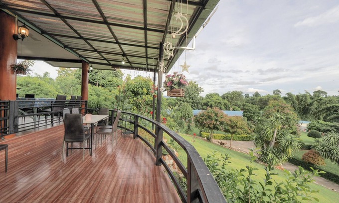 Tha Sao Hotel | OYO 75308 Pea Najan Home Resort