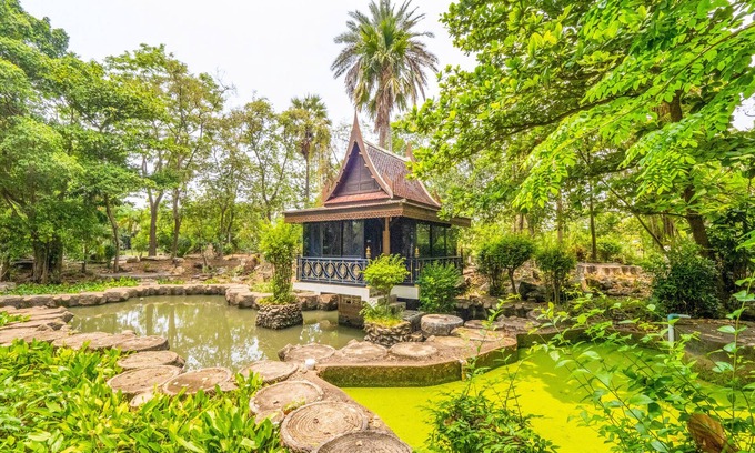 Mot Daeng Hotel | OYO 886 Maingam Riverside Resort