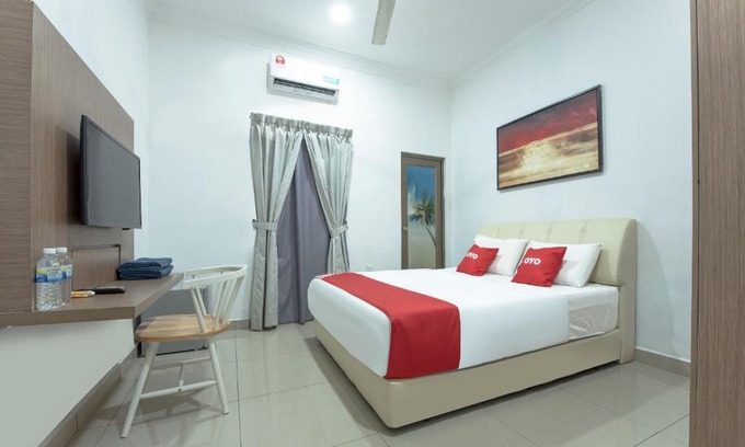 Sungai Rengit Hotel | OYO 90336 Sungai Rengit City Resort 1