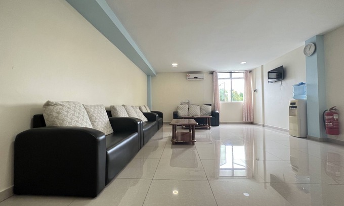 Kampung Stampin Hotel | OYO 90621 Stutong Stay