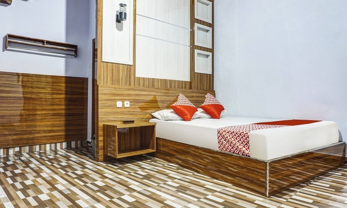 Bira Hotel | OYO 90925 Penginapan Dafandra Beach Near Pantai Tanjung Bira